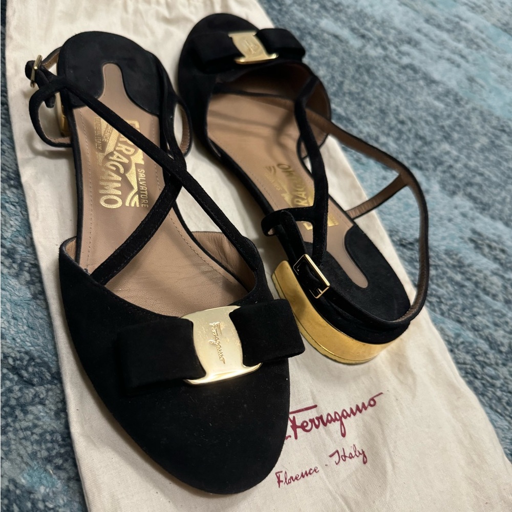 Ferragamo flats. Size 7.5 black with bow on the front